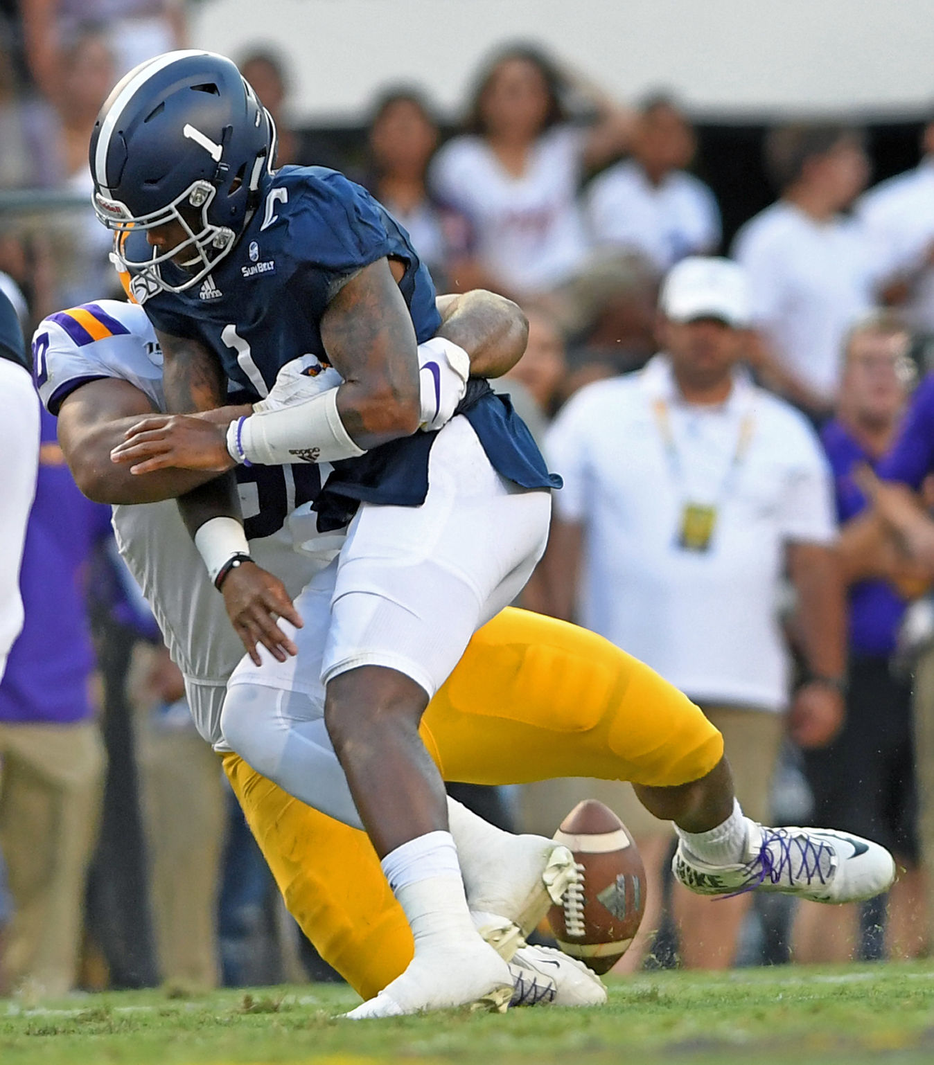 BR.gasouthernlsu1281.090119 bf.jpg
